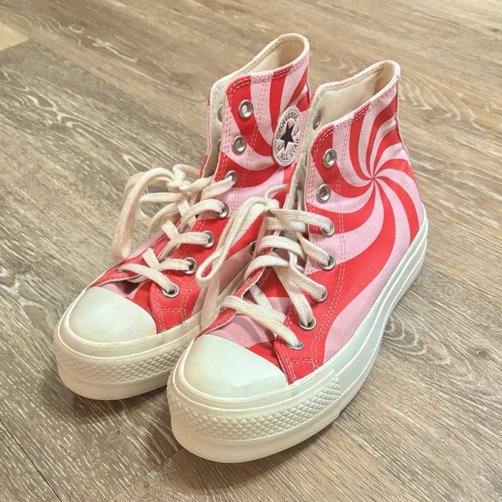 Converse Pink Swirl High-Tops - Picture 3 of 4